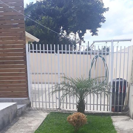 Casa Para Trabalhadores-5 Hospedes ラジェス エクステリア 写真