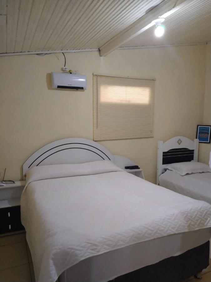 Casa Para Trabalhadores-5 Hospedes ラジェス エクステリア 写真