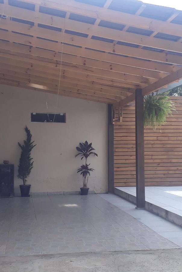 Casa Para Trabalhadores-5 Hospedes ラジェス エクステリア 写真