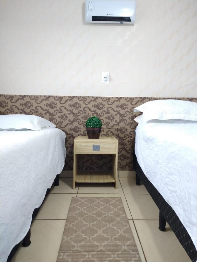 Casa Para Trabalhadores-5 Hospedes ラジェス エクステリア 写真